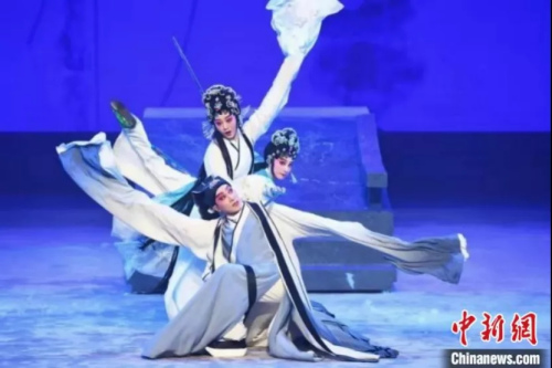 资料图: 粤剧“世遗”十周年系列活动呈演京城 资料图: 粤剧“世遗”十周年系列活动呈演京城