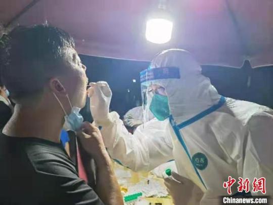南京发布首轮全员核酸检测结果：发现57例阳性