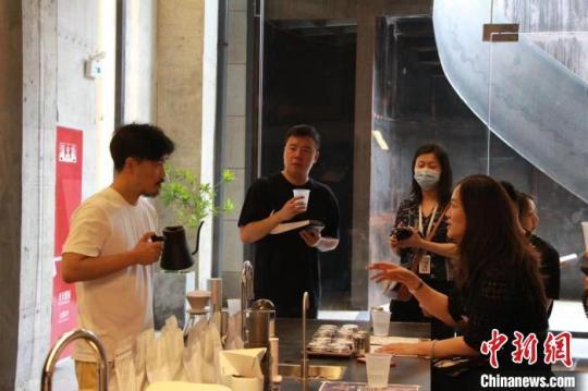 在川追梦的韩国咖啡师：视成都为创业热土愿做韩中交流桥梁