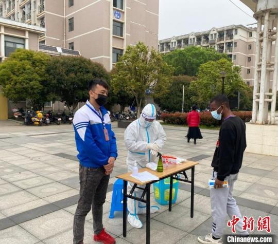江西战“疫”故事：高校留学生体验“中国式”抗疫