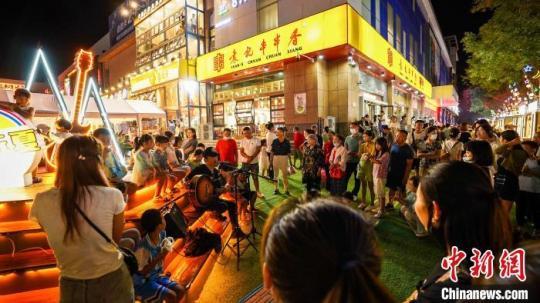 银川敬德夜市：人间烟火气里尽享非遗“盛宴”