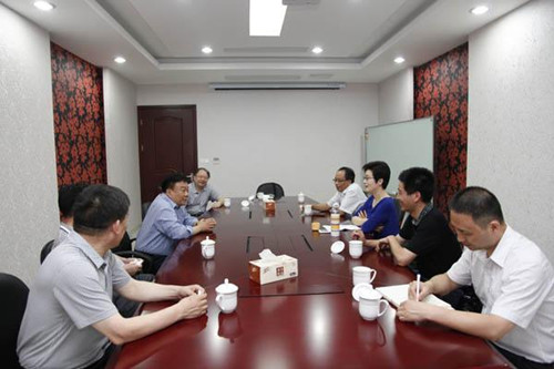 顾伯铭一行拜访圣欧集团(中国)有限公司