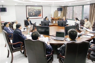 中国侨网座谈会现场。(《深圳侨报》/谢青芸 摄)