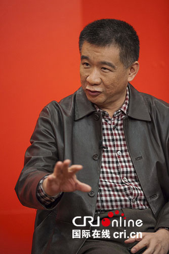 中国侨网黄力讲述暨南大学和广州华侨医院的来历。(国际在线)