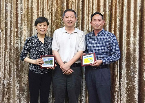 美侨领回乡江苏兴化探亲 愿为缔结友好城市牵线
