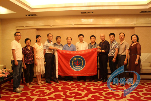 合影(闽侨网)