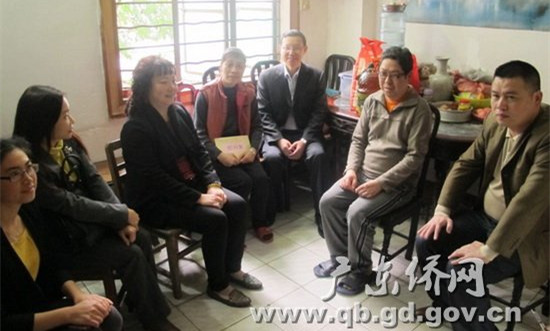 调研组慰问白云区困难归侨侨眷