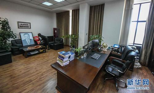 中国侨网资料图：这是5月26日拍摄的地质宫507室——黄大年生前的办公室。新华社记者 王昊飞摄 