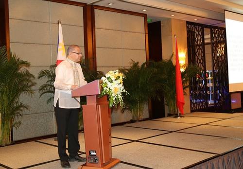 中国侨网菲律宾驻华大使罗马纳致辞