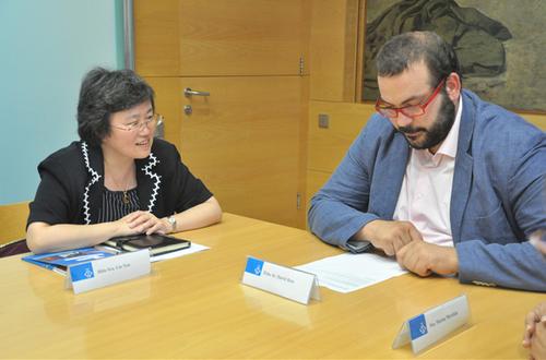 中国侨网驻巴塞罗那总领事林楠会见西班牙加泰罗尼亚自治区马塔罗市市长。