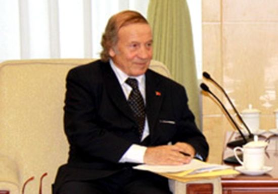 中国侨网-圣马力诺国家元首向中国人民和全球