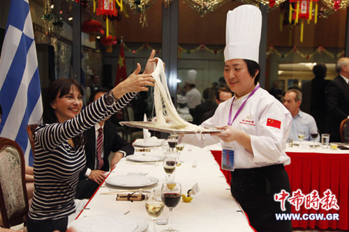 中国侨网(希腊《中希时报》/王洪普 摄)