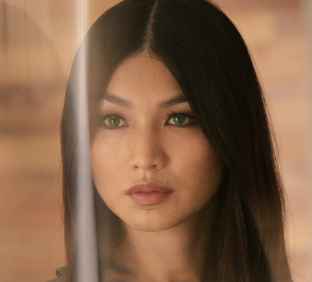 嘉玛·陈在《真实的人类》中饰演的机器人安妮塔。（法国《欧洲时报》）
