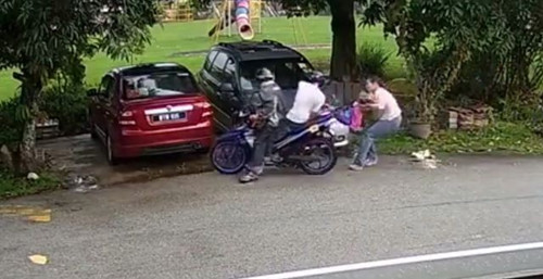 /