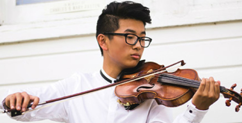 陈恪将成为1月VSO音乐会上的小提琴表演嘉宾。（加拿大《世界日报》/周思