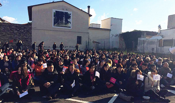 -意大利普拉托华人静坐示威 促当地政府加强治安