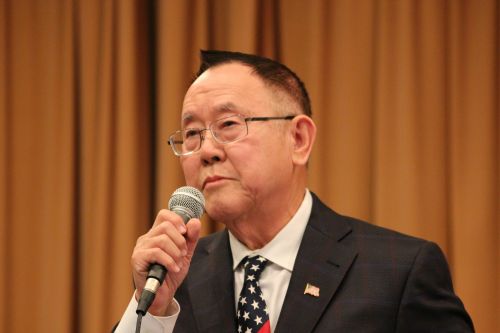 (美国《侨报》)