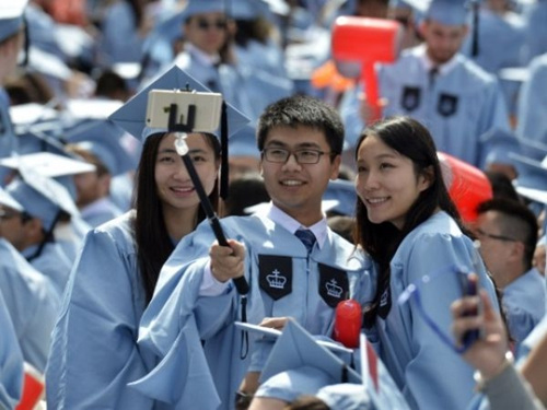 中国留学生占领美国高校 大多数人只是过客-