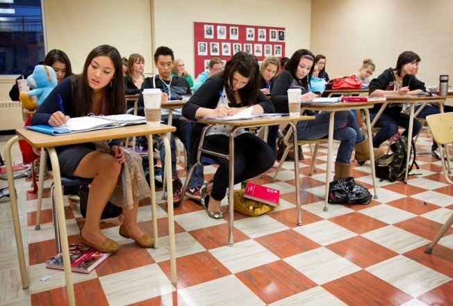 马州蒙郡公校系统以多元化出名，但近日对公校系统资优项目录取进行改革的建议，引发许多华裔家长反对。（美国《世界日报》）