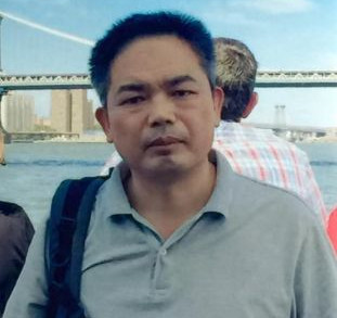失联半年之久的林燕辉终于向家人报平安令各界欣慰。(美国《侨报》)
