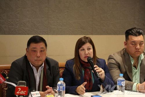 新州多元文化影子厅长科特西斯发言。(澳洲新快网)