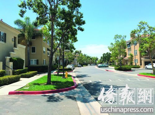 在这一处封闭式高档公寓小区内,至少隐藏着一家月子中心租用的10套公寓。(美国《侨报》/邱晨