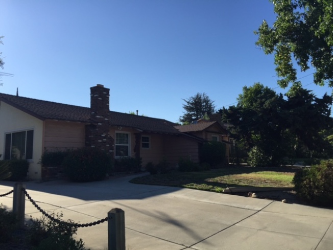 阿卡迪亚第五街1000号街区一处一层住宅要重盖成两层住宅。（美国《世界日报》/张宏