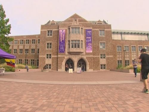 华盛顿大学。(美国《侨报》)