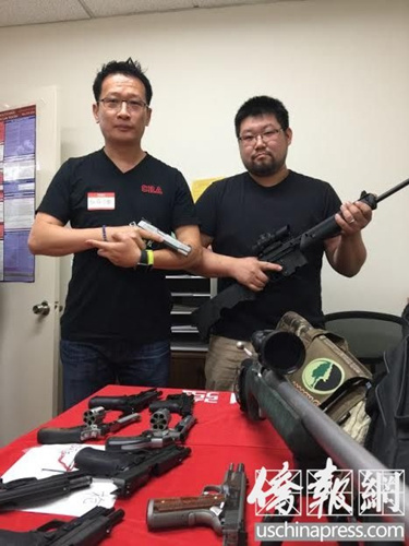 华人拥枪对保障家庭安全有极为重大的意义。(美国《侨报》/任子晟