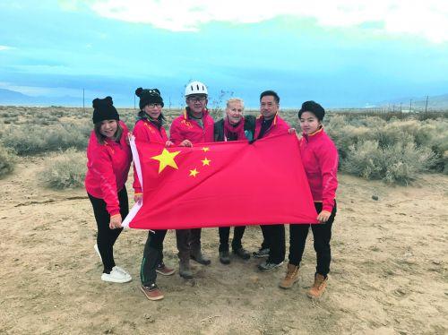 中国侨网惠欣参加美国AERC马术耐力赛。(美国《侨报》/惠欣团队提供)