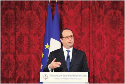 中国侨网图说：法国总统奥朗德在爱丽舍宫发表致辞。鲁佳摄