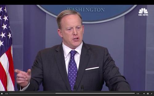 中国侨网白宫发言人史派瑟(Sean Spicer)在21日记者会上表示，新规定首要任务是打击对国家安全有威胁的群体。（美国《世界日报》援引自NBC电视台）