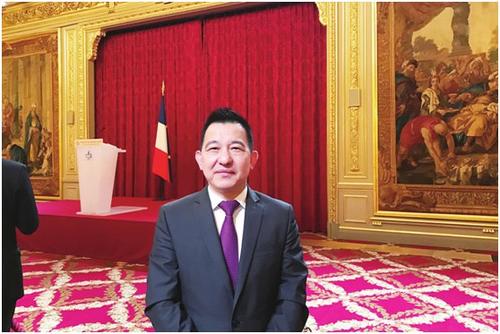 中国侨网法国法华工商联合会新任会长戴安友应邀出席法国总统府2017春节招待会。