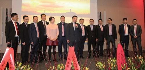 中国侨网新一届会长金建书致辞。(《欧洲时报》德国版/陈磊 摄)
