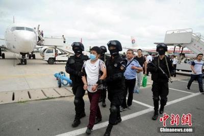 据公安部网站消息,2016年,"猎狐行动"取得丰硕战果,公安机关共从72个