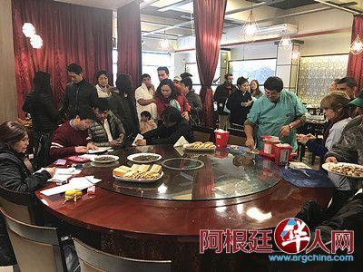 中国侨网为华人接种疫苗。(阿根廷华人网)