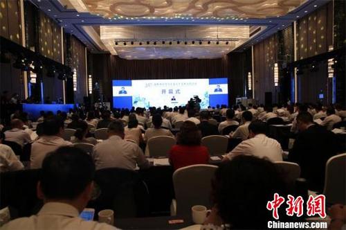 中国侨网2017海峡两岸青少年张大千艺术交流活动开幕式现场。 王爵 摄