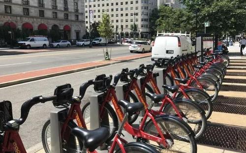 中国侨网有桩停车的Capital Bikeshare共享单车（华加微信公众号）
