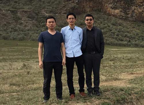 中国侨网创造太阳能源服务（青岛）有限公司的创建者马搏、段晓飞、宫智武（从左至右）。