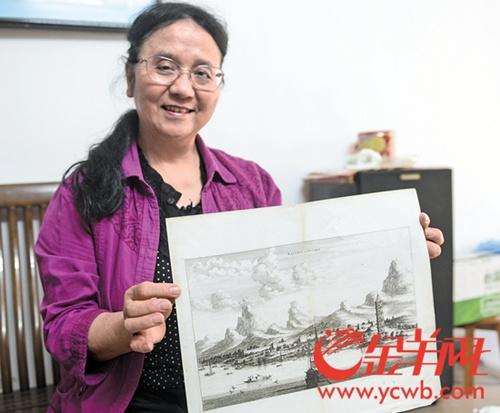 中国侨网招思虹今年回广州，又带回一批淘来的历史文物和文献。（记者周巍 摄）