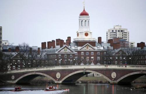 中国侨网资料图片：2017年3月7日拍摄的美国马萨诸塞州剑桥市哈佛大学。新华社/美联
