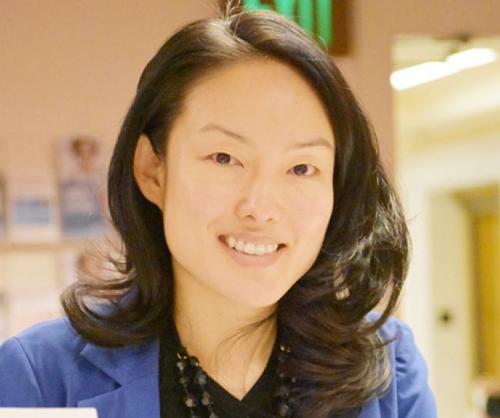 中国侨网金贞妍说,她先后当选教育委员及市议员十多年公职,让她有充分的从政经验担任市长。(美国《世界日报》/李秀兰 摄)