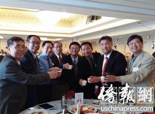 中国侨网橙县华人参与助选活动(美国《侨报》/尚颖 摄)