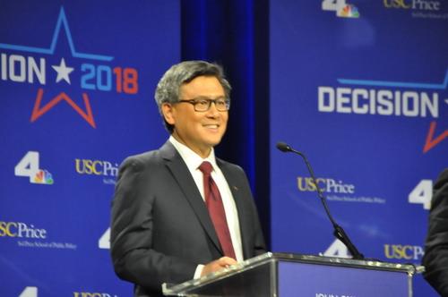 中国侨网美国加州州长候选人、现任加州财务长江俊辉（John Chiang）竞选办公室，近日抨击另一名候选人、加州副州长纽森的竞选广告所言不实。（美国《世界日报》资料图）