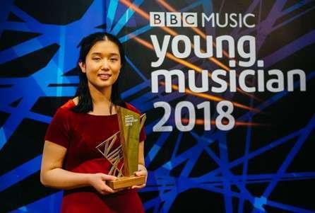 中国侨网16岁华裔钢琴少女荣获BBC青年音乐家奖。(图片来源:中国日报网)