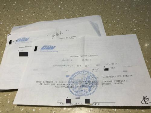 中国侨网美国加州DMV办理的临时驾照，有效期仅有两个月。（美国《世界日报》／王若然 摄）
