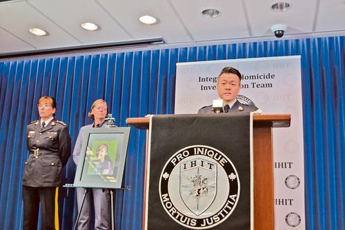 中国侨网(右起)IHIT发言人张勋、IHIT负责人理查森、本拿比骑警总警司伯利。(加拿大《星岛日报》/王学文 摄)