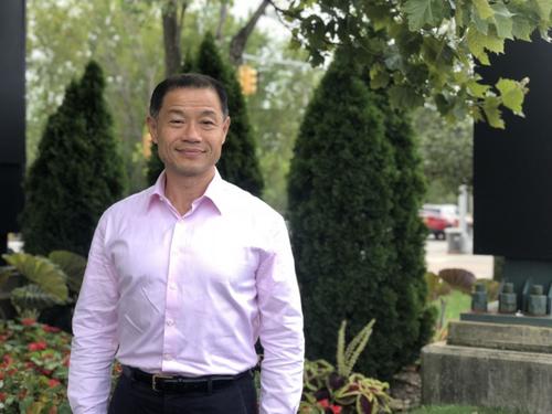 中国侨网刘醇逸赢得纽约州第11选区州参议员党内初选。(美国《世界日报》/陈小宁 摄)