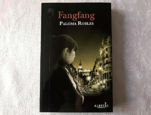 中国侨网小说《Fangfang》封面。（《欧洲时报》/异人 摄）