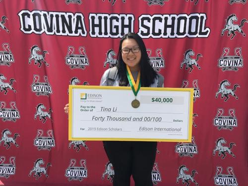 多才多艺屡获奖洛杉矶华裔女高中生得4万美元奖学金